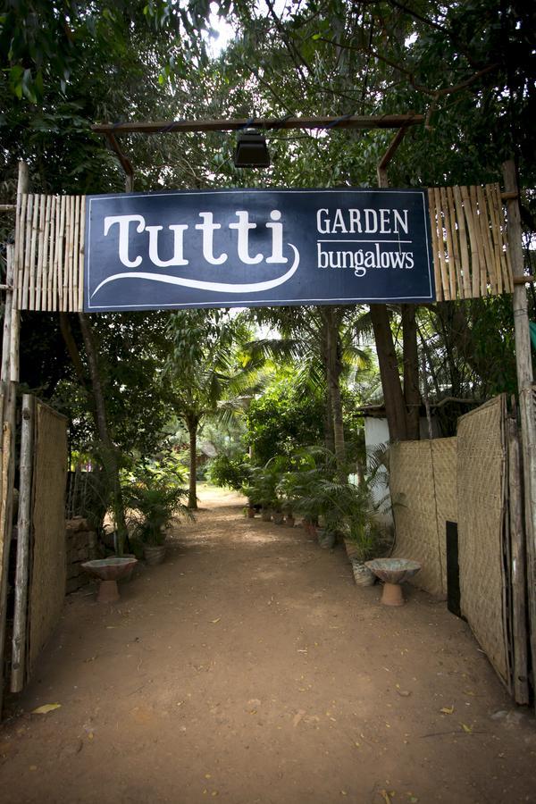 Tutti Garden Bungalows Hotel Mormugao Exterior foto